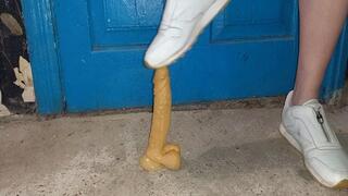 Stepping on your genitals WMV