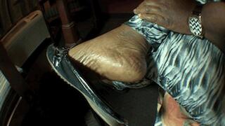 My Stinky Feet Make You Cum, 1st