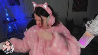 Sick Gamer Girl Has To Log Off