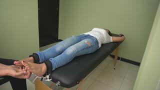 Our new model Shy Sin discovers the tickle treatment (remastered)