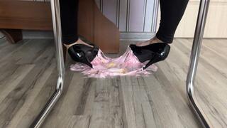 All In: Mission Barefoot and in Briefs WMV