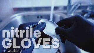 nitrile goves washing