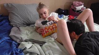 Young Mistress Licking 131 wmv