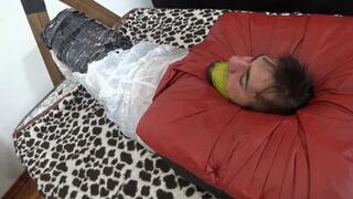 Domination of two beautiful princesses lesbian kissing while they stand there on the face of the cuckold slave in facesitting By Scarlet , MEl and Daniel SantiagoCam By Dani Full Hd