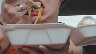 Chow Down on Ninja Grill