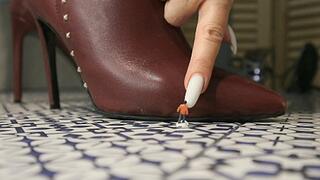 Big and beautiful giantess boots WMV