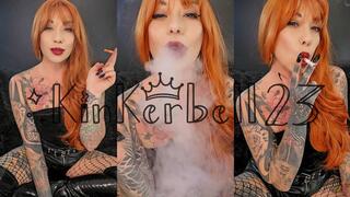 Chainsmoking stepmom is here to show you how to smoke Kinkerbell23