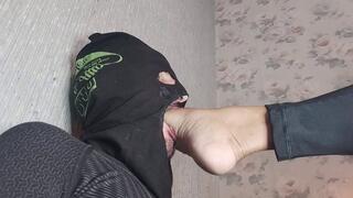 FRONTAL FOOT GAGGING, SOLES VIEW, THROAT FUCKED BY SIZE 40 SOLE PART 2 special price
