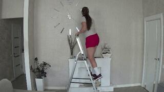 My broken leg makes me horny f