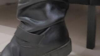 Kneel down and worship my overknee leather boots!