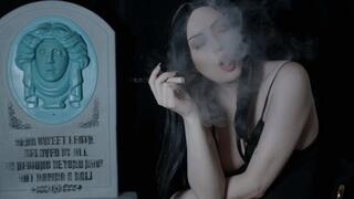 M - Vape Break Haunted Mansion