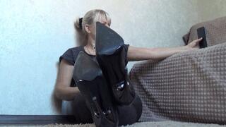 OLD WORN OUT SOLES 7S