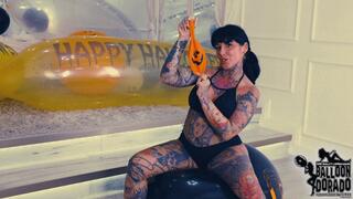 JJ - Halloween 24 Inch Balloon blow to pop HD Version