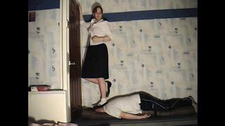Schoolgirl 3 Pairs Of Shoes Trample (Half Price Clip)