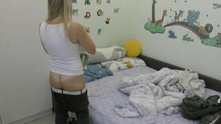 You are bending over a lot to clean and keep ur butts farting MP4 FULL HD 1080p