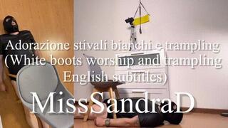 Adorazione stivali bianchi e trampling (white boots worship and trampling English subtitles)