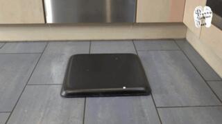 Leather upholstery under HIgh Heels 7