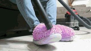 Vacuum cleaner and slippers AVI (1920x1080) FHD