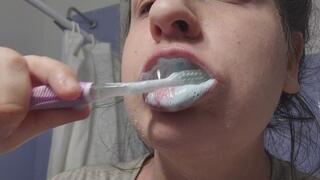 Brushing My Teeth After 5 Days – Dirty yellow Croocked teeth