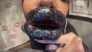 RubyDollLipz's POV Black Glitter Kisses