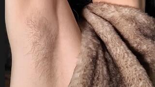 MY HAIRY ARMPITS ARE YOUR HALLOWEENS TREAT