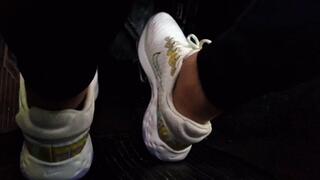 Nike Renew Freeway Driving & Flooring