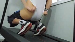 The Treadmill Wedgie