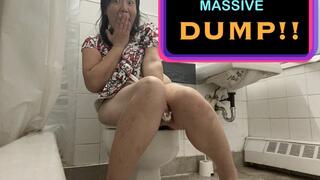 DUMP action! Watch me take a 2 with my saggy body (oct 10 2025)