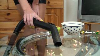 Vacuuming Messy Room 2 HD-1080