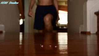 SMD PURE GIANTESS foot DOMINATION! Powerful CRUSH! - MP4