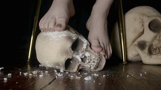 M - Sexy Powerful Toenails VS Skull