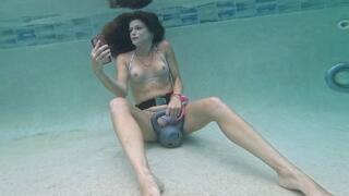 Nathalias Underwater Cam Show Turns Peril 1080p