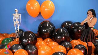 Roxy, the Nun, is Tempted and Responds with Heel Pops, Pin Pops, Nail Pops, Pump Pops 4K-(3840x2160)