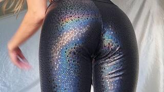 Black Shimmer Shiny Legging Ass JOI