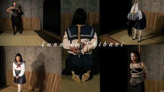 Luna in Shibari