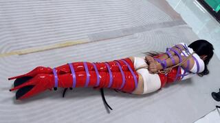 Chinese girls wear 18 cm ballet boots, are bound to the limit with belts, have difficulty breathing, and have deep throat mouth plugs