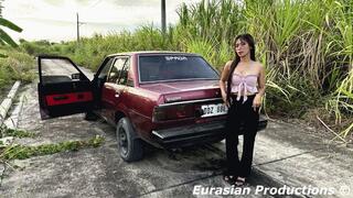 277 - Jammie revving Corolla DX