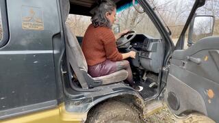 4wd off road revving lesson av