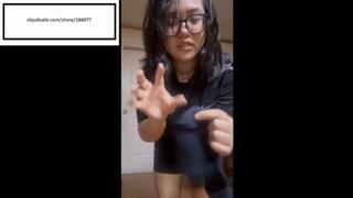 Alicejan feet in week worn socks w powder after pickleball session