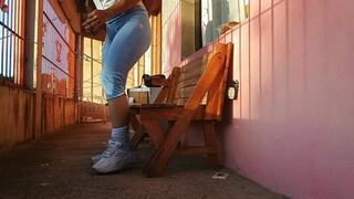 Coming in from jogging and these shoes and socks have a very sharp and strong odor (7)