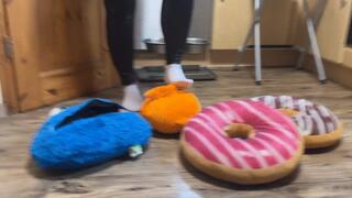 Sneaker-Girl Akira - Some old Plush Toys