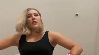 you are just a BUG!! (giantess)