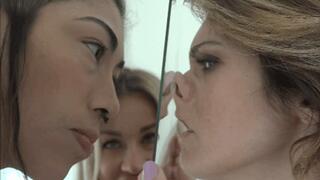 The voyeur ( 2 PARTE MP4 - MOBILE VERSION )