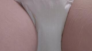 Quick wetting pullup showing view from underneath