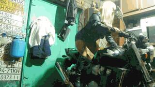 Motorcycle in the garage WMV (1280x720) FHD