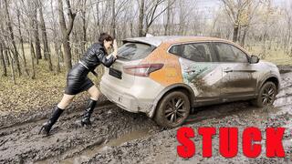 IRINA IS STRONGLY STUCK IN THE MUD LEATHER OUTFIT_1080_FULL VIDEO 21 MIN
