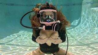Full Face Scuba Self Fucking Show with Nathalia