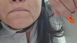 chubby girl pulls out her hair and eats it