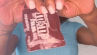 Chocolate, Gummies & Power – A Mouth You Can’t Resist