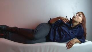 Sexy Cigar Smoker in Jeans : 2012